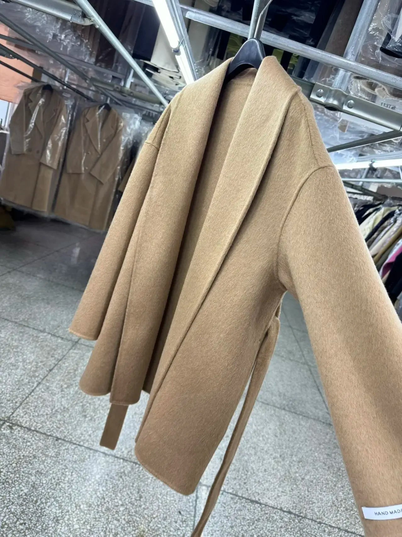 Serenya – Manteau en laine et cachemire fait main